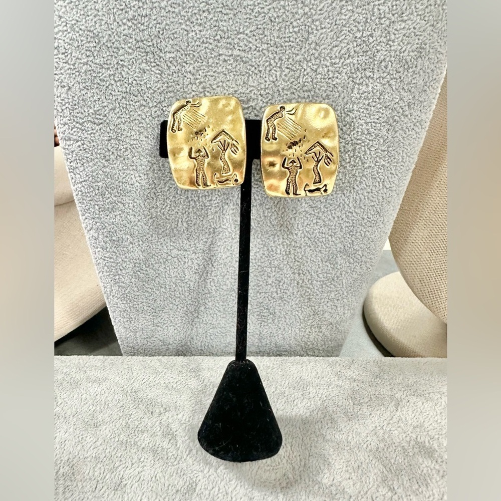 Vintage Hieroglyphic Gold Tone Rectangle Chucky Large Statement Clip On Earrings